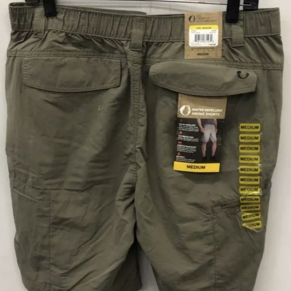 American Outdoorsman Men's Nylon Lightweight Water Repellent Hiking Shorts M NWT - Picture 2 of 4